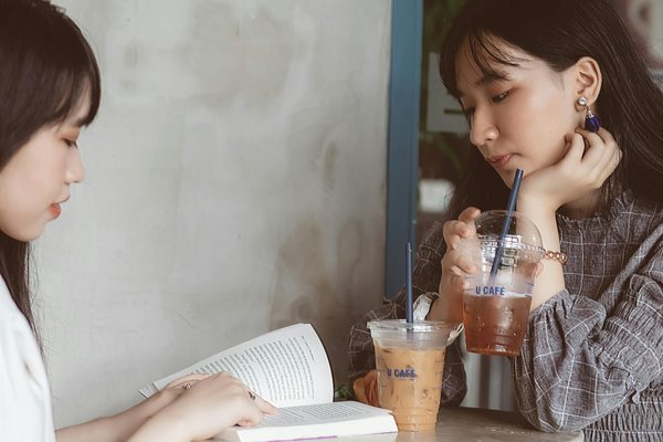 Scopri le alte arti del risotto: un"esperienza gustativa con ortiche, burro e parmigiano che non puoi perdere!